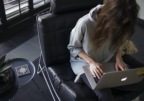 Как сотрудникам не потеряться в череде онлайн и офлайн-собраний: опыт команды «Улыбка радуги»