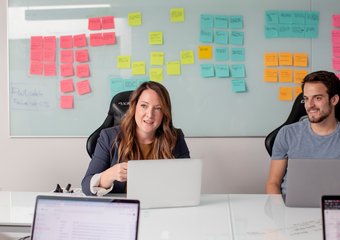 Как выстроить баланс внутренних и внешних программ обучения