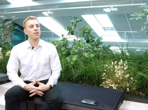 «VR-арена» –  инструмент, с помощью которого каждый сотрудник компании «Газпром нефть» может телепортироваться на производство