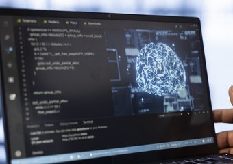 Каждый третий HR-специалист в России боится ошибок ИИ при принятии кадровых решений