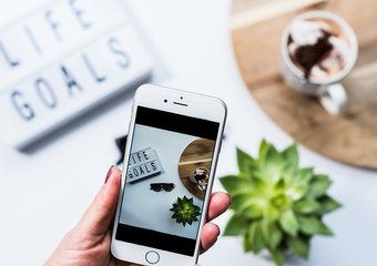 Кому нужна «вышка» в рекламе