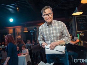 Профессия - комик: Как живут и сколько зарабатывают стендаперы в России