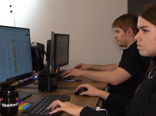 430+ курьеров за 2 месяца для «Кухни на районе» – проект BetaOnline