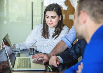 Как продавать вакансии кандидатам: техники эйчара-переговорщика