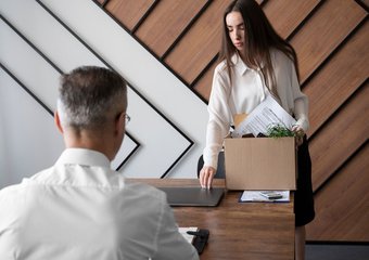 64% россиян уходили с новой работы в первые полгода: главная причина — несовпадение обещаний с реальностью