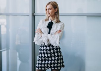 Среда формирует стиль: как офис диктует моду на образы москвичек