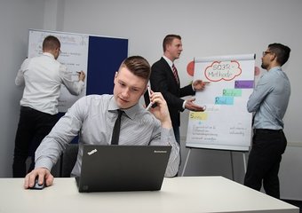 На рынке труда начинает доминировать работодатель