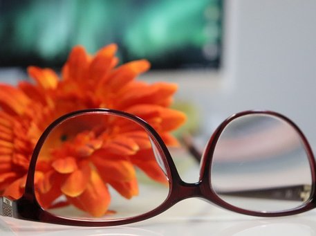 Наджинг: как направлять свободный выбор людей