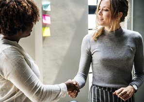 Неожиданные вопросы соискателю: о чем расскажут его ответы и поведение 