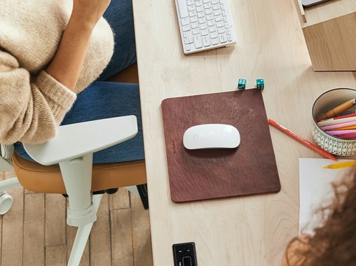 Несмотря на стереотипы, 52% представителей поколения Z согласны на переработки