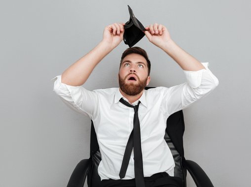 Половина россиян хотят увеличить свою зарплату в 2 раза