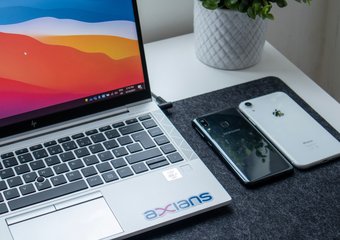 Фонд «Обнаженные сердца» с Coca Cola подготовили первый в РФ обзор программ сопровождаемого трудоустройства для людей с РАС