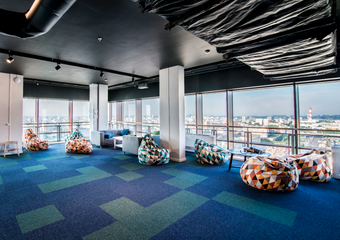 Офис Sravni.ru мотивирует сотрудников на креатив и инновации