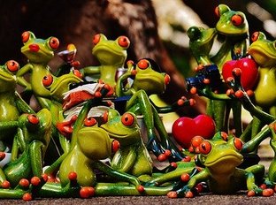 Опрос: 37% сотрудников запретило бы начальству брать на работу родню