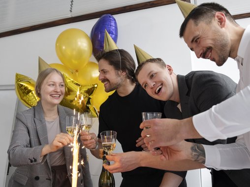 Каким должен быть корпоративный подарок: популярные и успешные идеи на Новый год