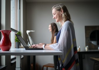 Премьер-министр Михаил Мишустин расширил программу стимулирования рынка труда