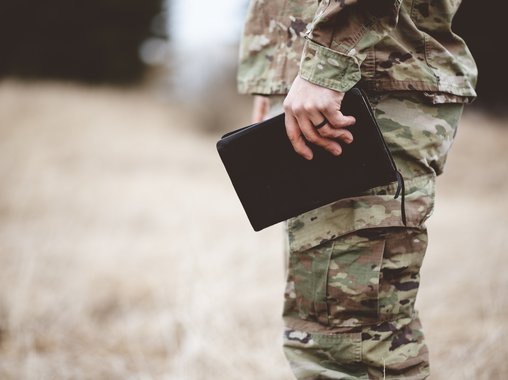 Актуально: правила оформления документов призванного на срочную службу сотрудника