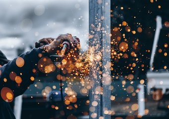 Производительность труда в России выросла на 12% благодаря одноименному национальному проекту