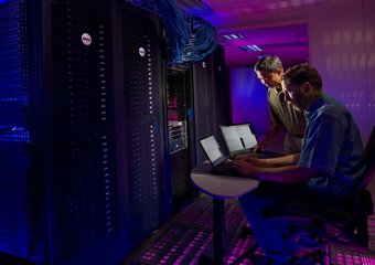 Работодатели все чаще следят за поведением сотрудников в соцсетях