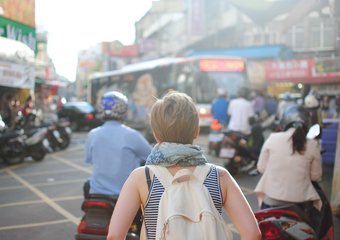 «Очень удаленная работа»: 5 рисков при оформлении дистанционного труда из-за рубежа