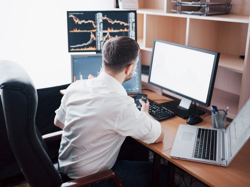 Топ-менеджеры «Роснефти» возглавят две энергетические компании в России