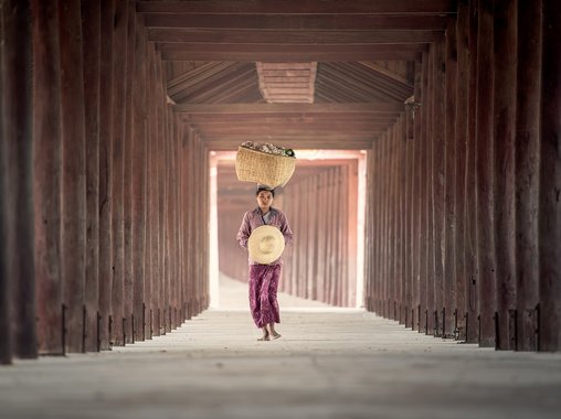 Самые шокирующие факты о богатых работодателях и бедных сотрудниках