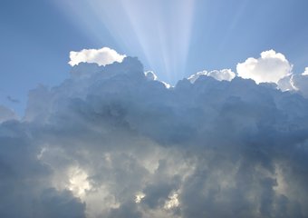 "Чья это ошибка: моя или Солнца?"