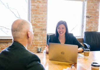 Слишком компетентный: проблемы и возможности при найме такого сотрудника