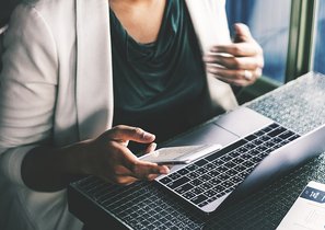 Сотрудники уходят в крупные компании – что делать?