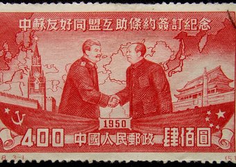 А Сталин на вас есть? Отмечен рост брендов с "вождем народов"