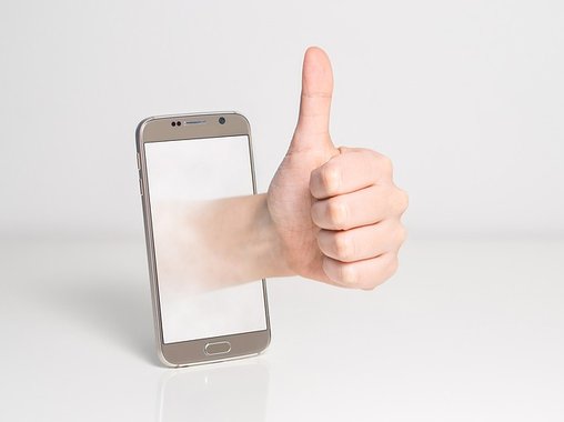 Tele2 запустил продажу SIM-карт в московском метро и услугу почасовой аренды внешних аккумуляторов