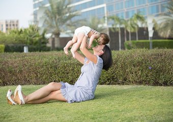 В Госдуме поддержали идею засчитывать уход за детьми в трудовой стаж женщин