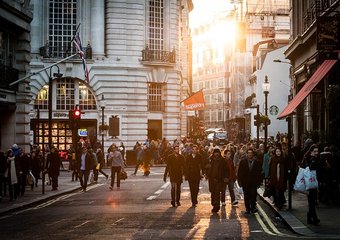 5 вариантов работы в эмиграции без знания языка