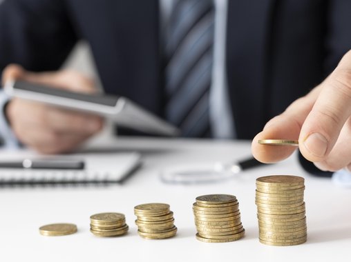 Россияне оценили справедливый размер минимальной зарплаты