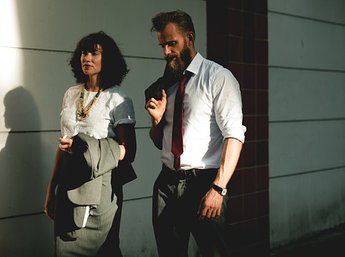 Служебный роман до увольнения доведет?