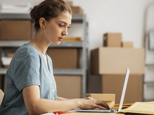 Молодые люди отказываются идти работать в сферу электронных закупок