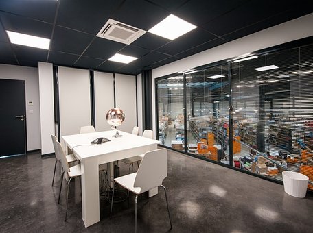 В Гарварде нашли еще одну причину отказаться от опенспейсов