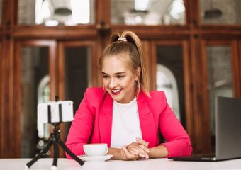 Специалисты отделов продаж предпочитают видео-собеседования