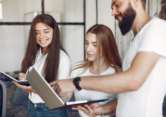 Финансист Трепольский: поколение Z смотрит на пенсию как на «сказку про Деда Мороза»