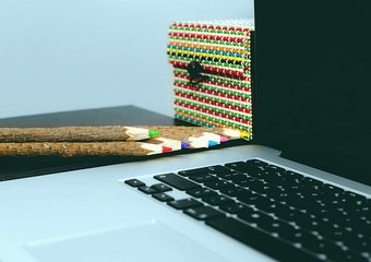 Зарплата сотрудников: как сэкономить в кризис