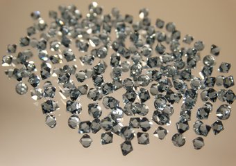 "Алмазный мир" оказался слишком дешев