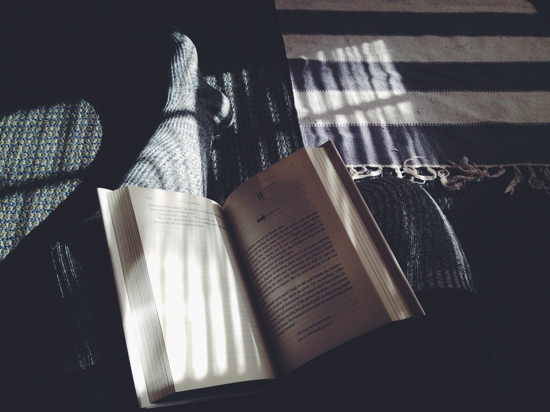 книга