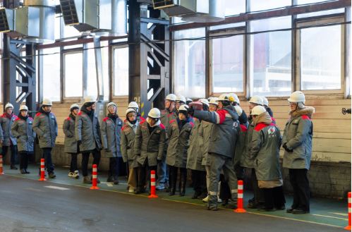 Чусовской завод ОМК провел профориентационную встречу для учащихся школ Пермского края, ОМК, ОМК новости, ОМК последние новости, ОМК новости сегодня, профориентационная встреча, кадровая политика, кадровый резерв, формирование кадрового резерва, Пермский край – территория возможностей, программа профессиональных проб