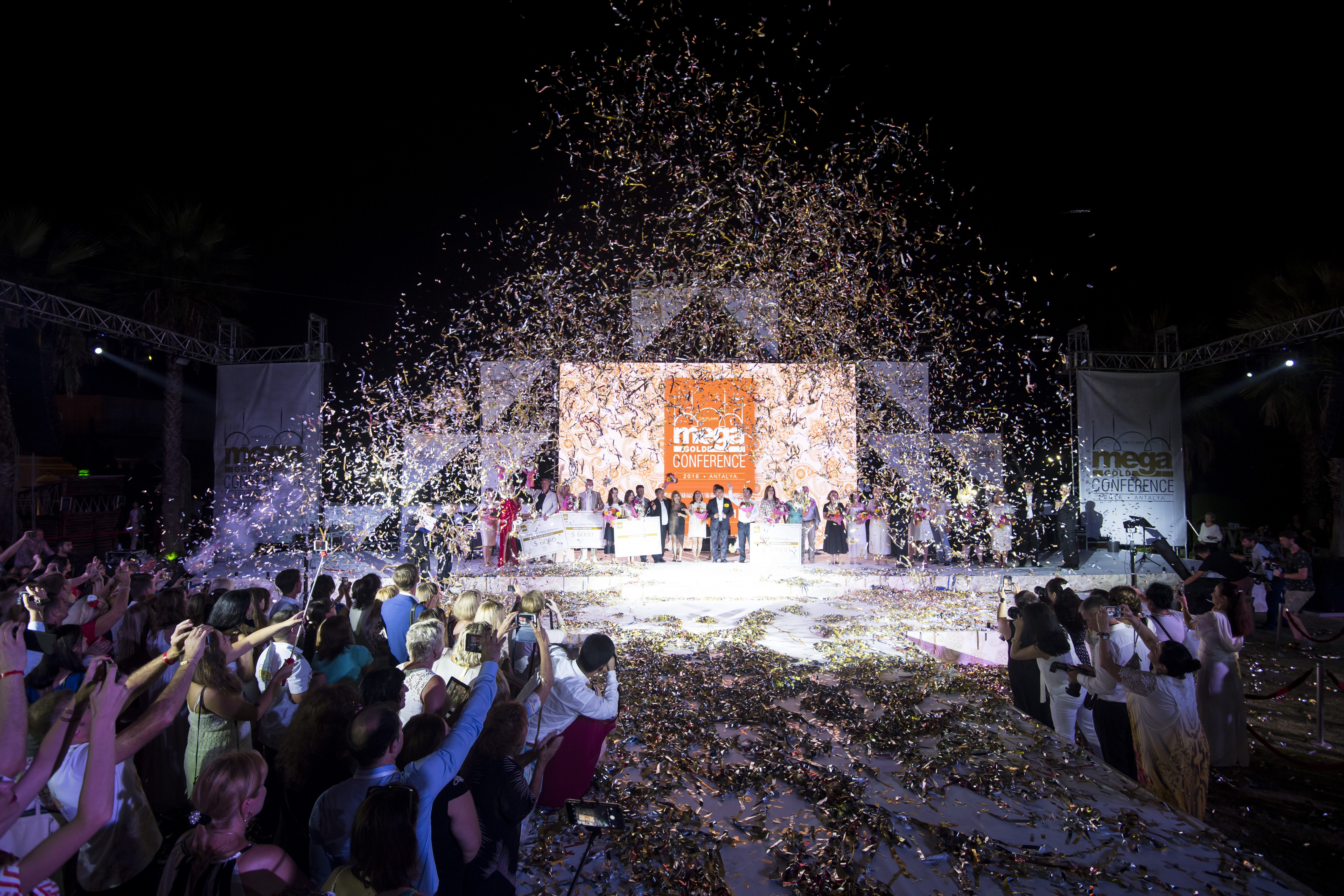 Как разработать успешную стратегию развития. Опыт Oriflame, Ольга Аристова, WOW!HR, WOW!HR2018, номинанты WOW!HR, HR Hero, HR Hero 2018, привлекательность бренда, бренд работодателя, NPS сервиса, лояльность, велнес, велнес-клуб, амбассадор, стратегия, образа жизни, развитие компании