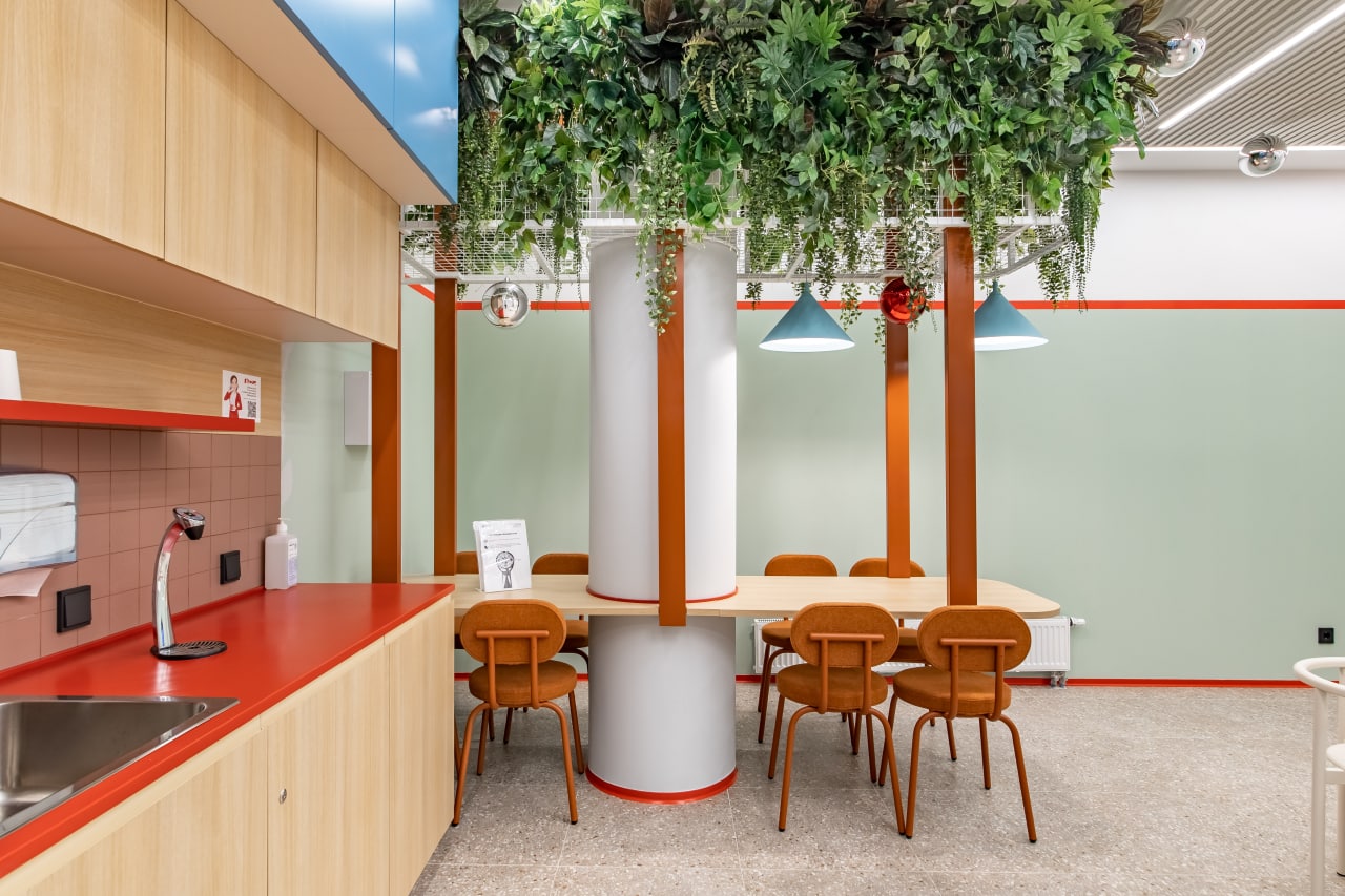 prostranstvo-novogo-formata-komus-sozdal-novyj-head-office-kompanii