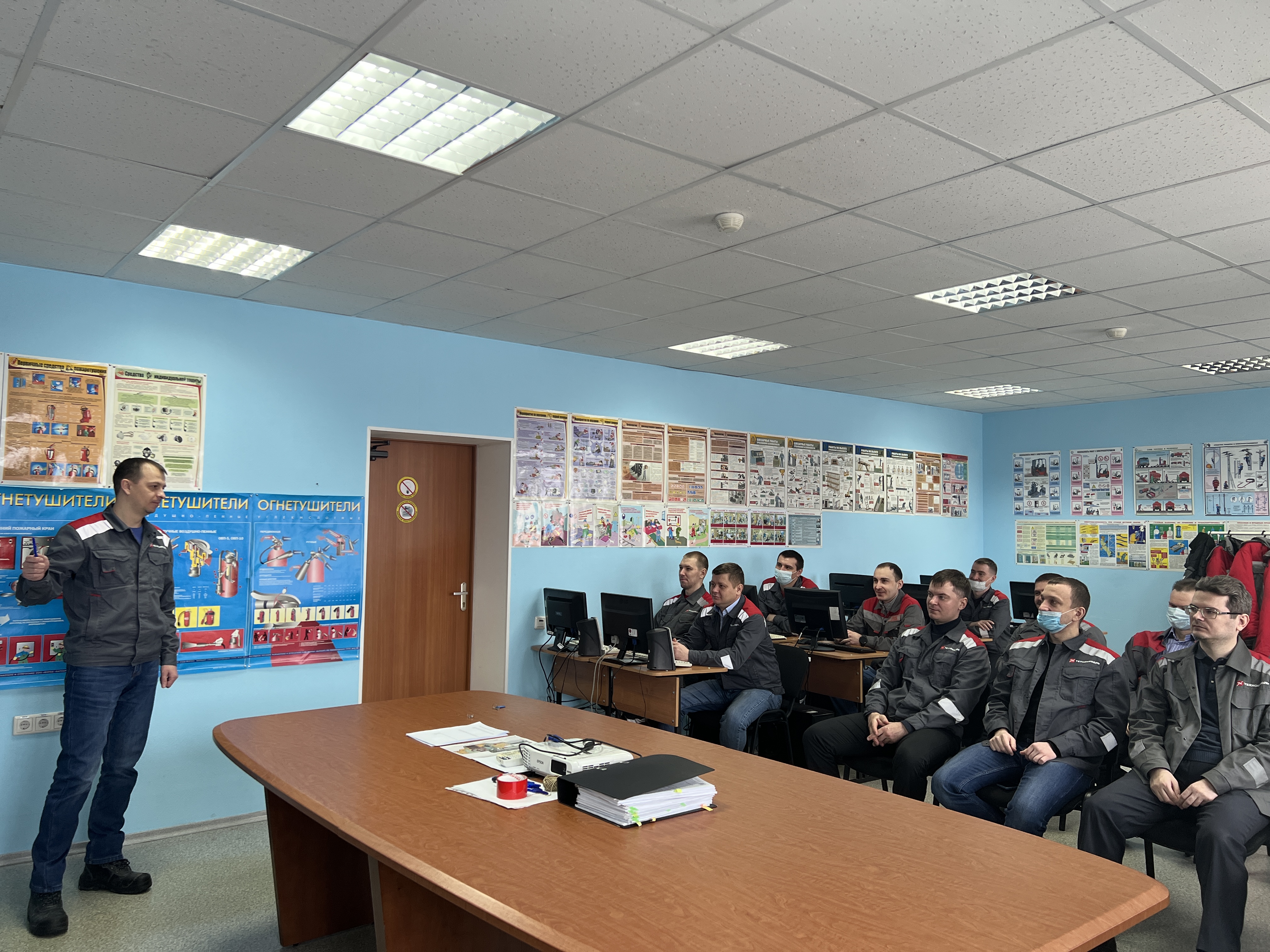 Фабрика кадров: как кровельные заводы ТЕХНОНИКОЛЬ борются с кадровым дефицитом и развивают кадровый потенциал на производстве, ТЕХНОНИКОЛЬ, Фабрика кадров, борются с кадровым дефицитом, кадровый дефицит, развивают кадровый потенциал, кадровый потенциал, Наталья Бирюкова, рост профессионализма, Инвестиция в обучение, обучение персонала