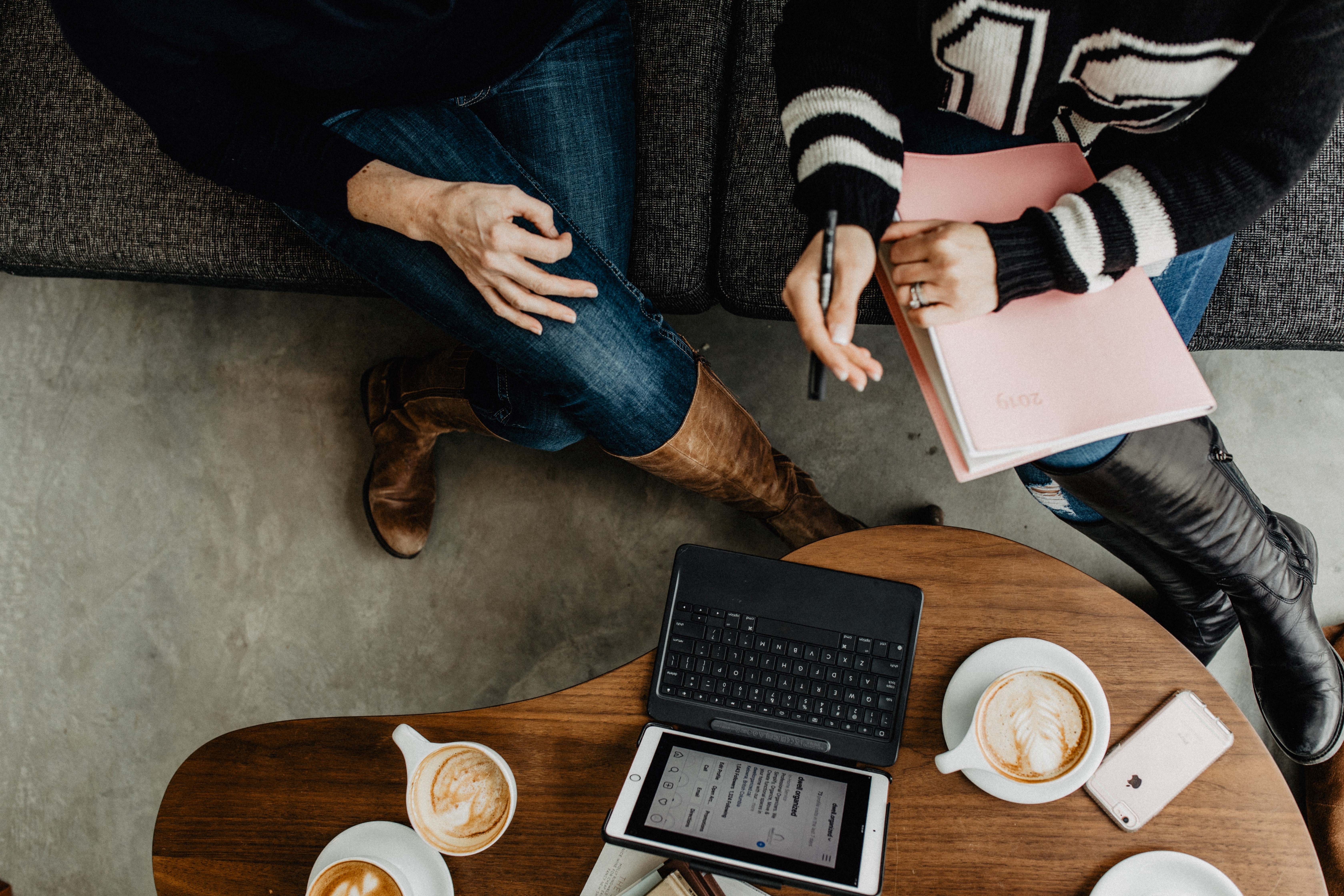 Как оформлять срочный договор или стажировку для студентов и выпускников, Кожемякина Елена, BLS, Как оформлять срочный договор, Как оформлять стажировку для студентов, как оформлять стажировку для выпускников, Срочный договор с выпускником, Срочный договор со студентом, виды стажировки для студентовоснования для срочного трудового договора, 