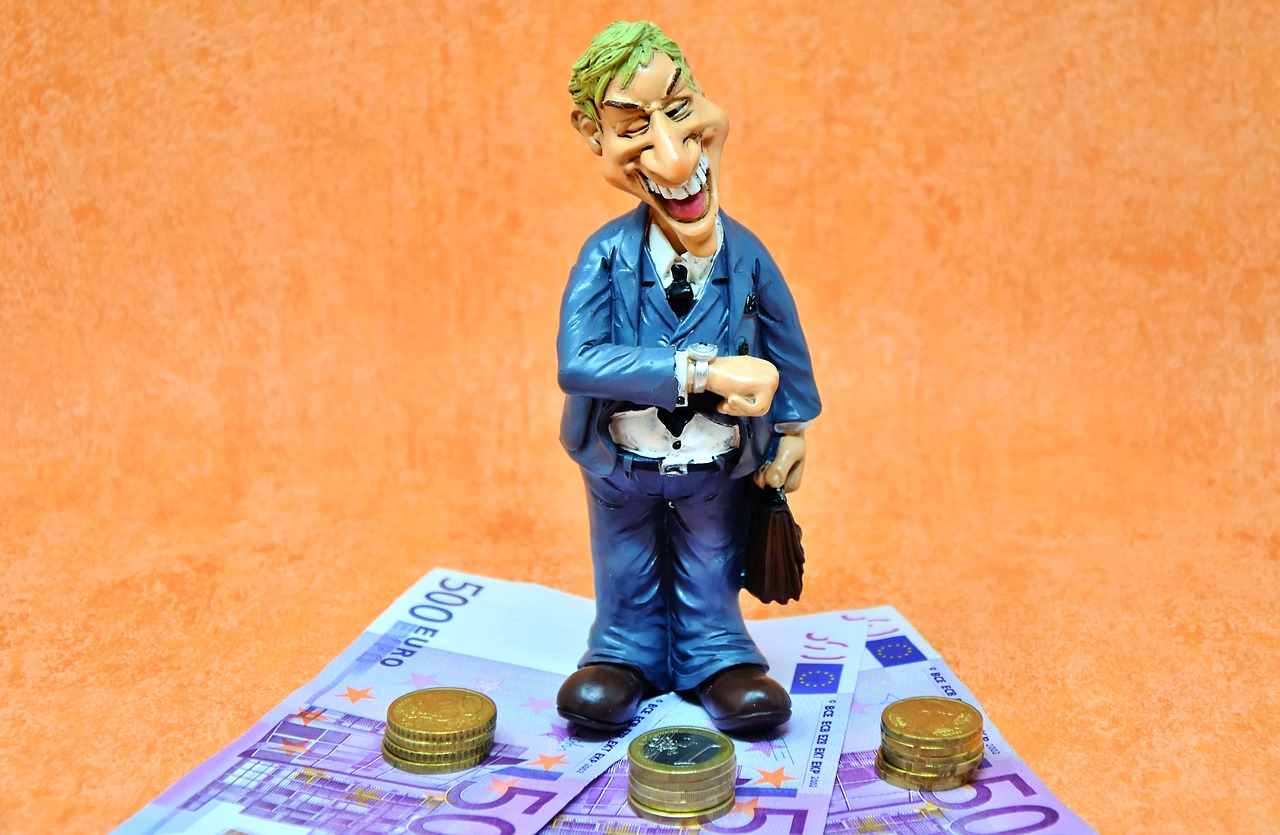 Как заставить богатых людей платить налоги