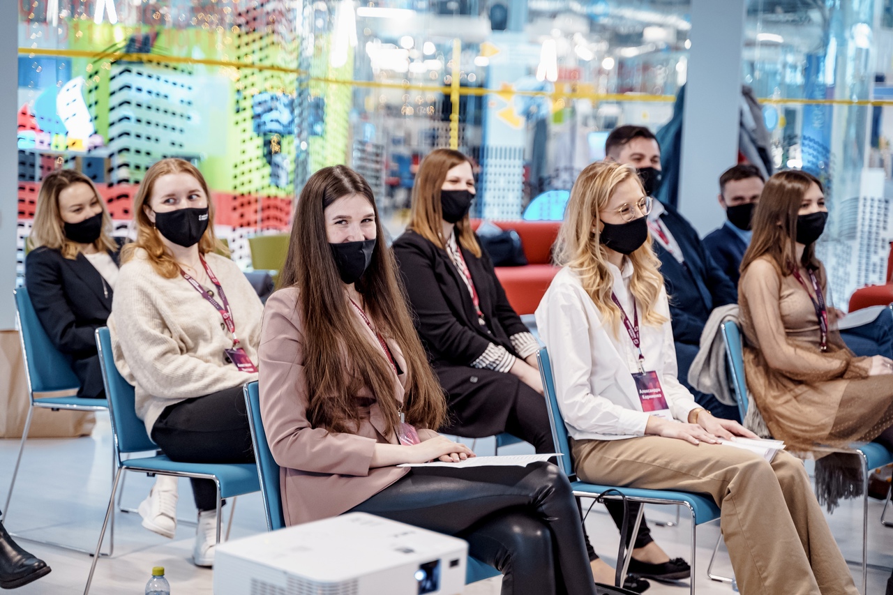 «Магнит» решил вырастить кадровый резерв своими силами, Магнит, Юлия Савкина, WOW!HR, WOW!HR 2022, Номинанты WOW!HR 2022, Be Cool, Be Cool 2022, программа подготовки уникальных специалистов, обеспечить компанию талантливыми специалистами, обеспечить компанию молодыми специалистами, подготовка уникальных кадров, создание кадрового резерва