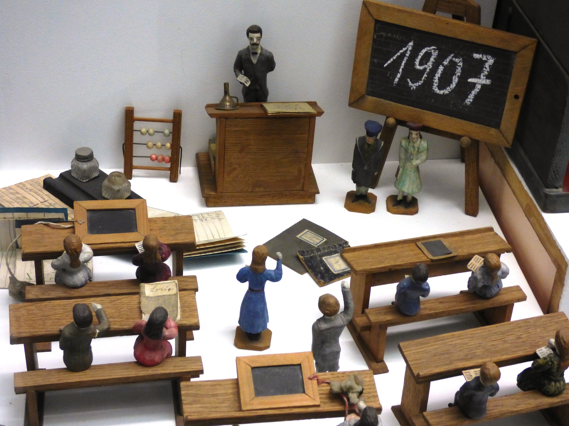 Александр Альхов, Courseburg, Маркетплейс офлайн-курсов, обучение, чему учиться, курсы в москве, курсы в петербурге, куда пойти учиться, обучение в москве, курсы английского в москве, курсы английского в петербурге, курсы массажа, чему учатся, как выбирать курсы, как найти курсы, бизнес, стартап, идея для бизнеса, интересные стартапы, любопытные стартапы, перспективные стартапы, как найти идею для стартапа, бизнес в россии, как начать бизнес,